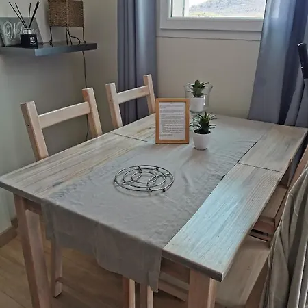 בית נופש Charmante Mini Villa Vue Montagne Surprenante ביגוגליה