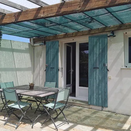 בית נופש Charmante Mini Villa Vue Montagne Surprenante
