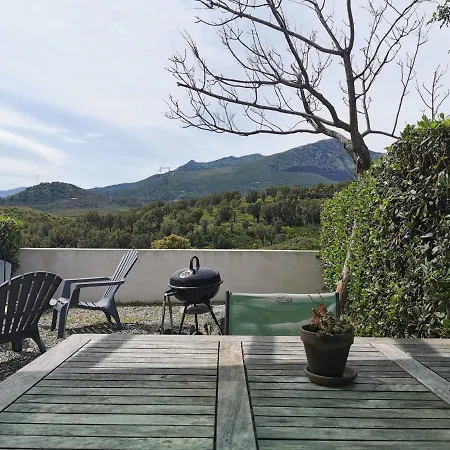 בית נופש Charmante Mini Villa Vue Montagne Surprenante